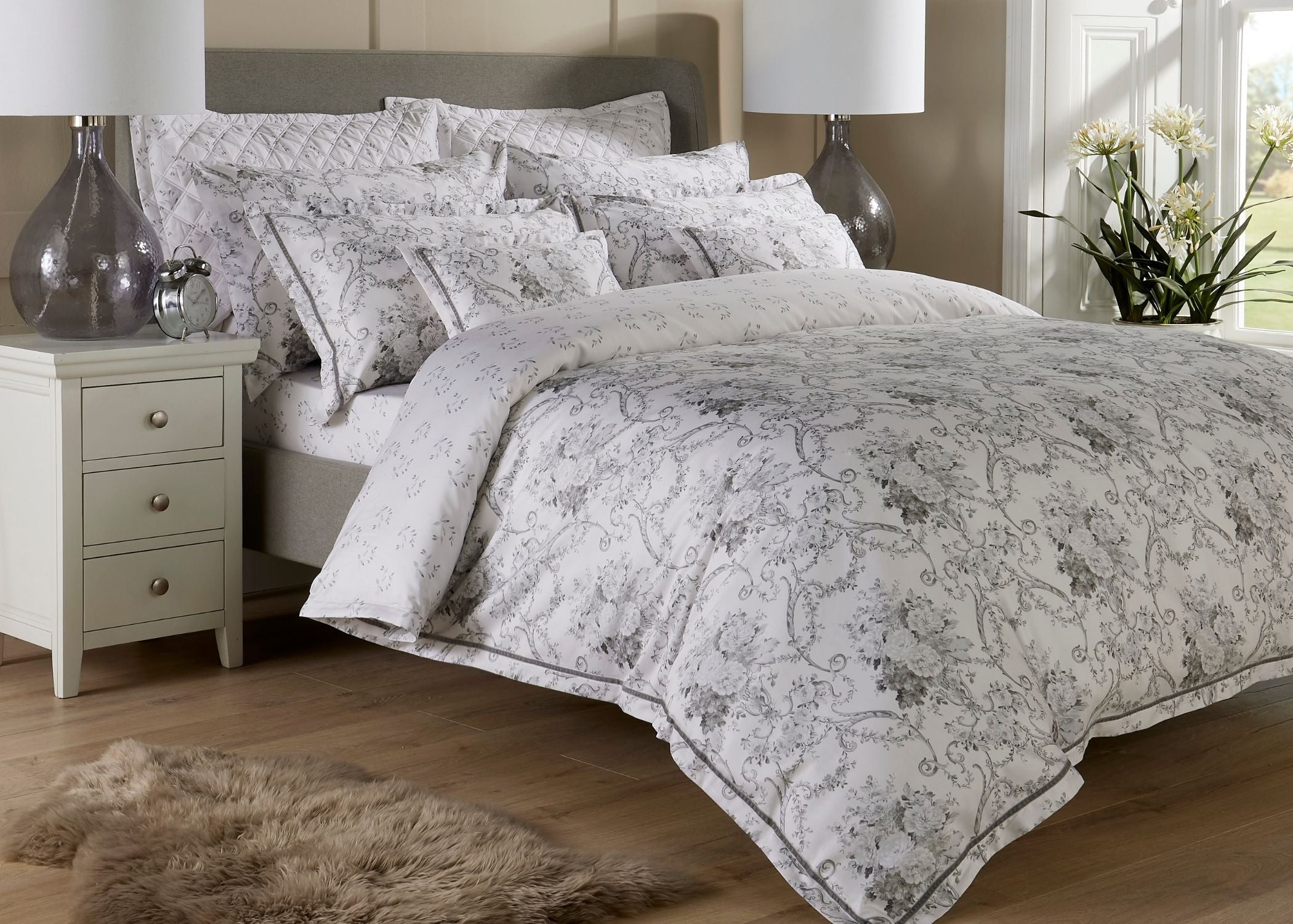 Christy "Paris" Duvet Cover Sets in Silver