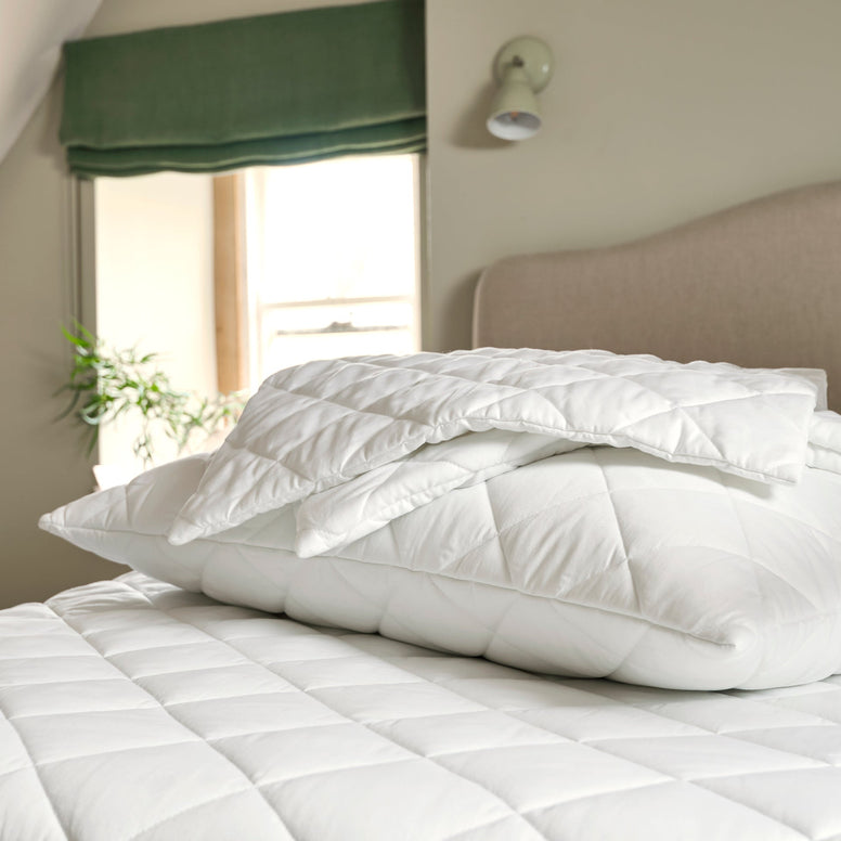 Christy Classic Pillow Protector