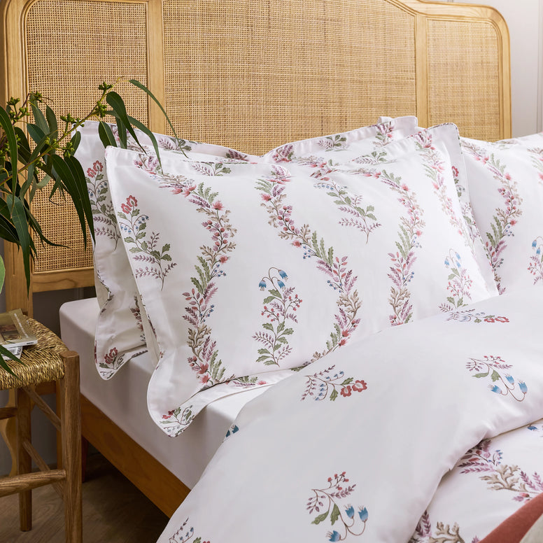 Eversham Duvet Cover Set - Berry
