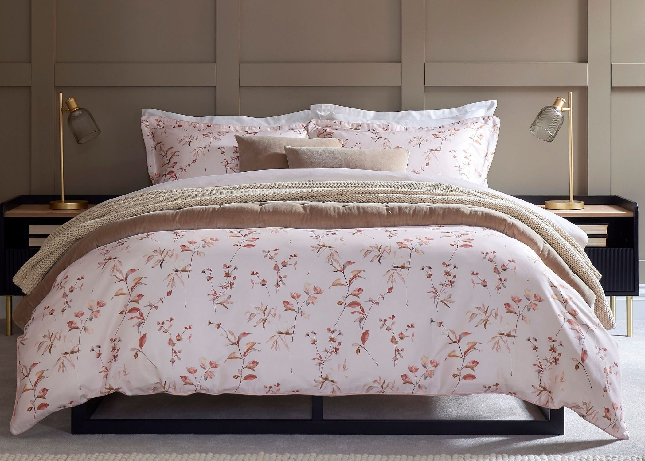 Christy "Hampton" Comforter & Sheet Sets in Rose