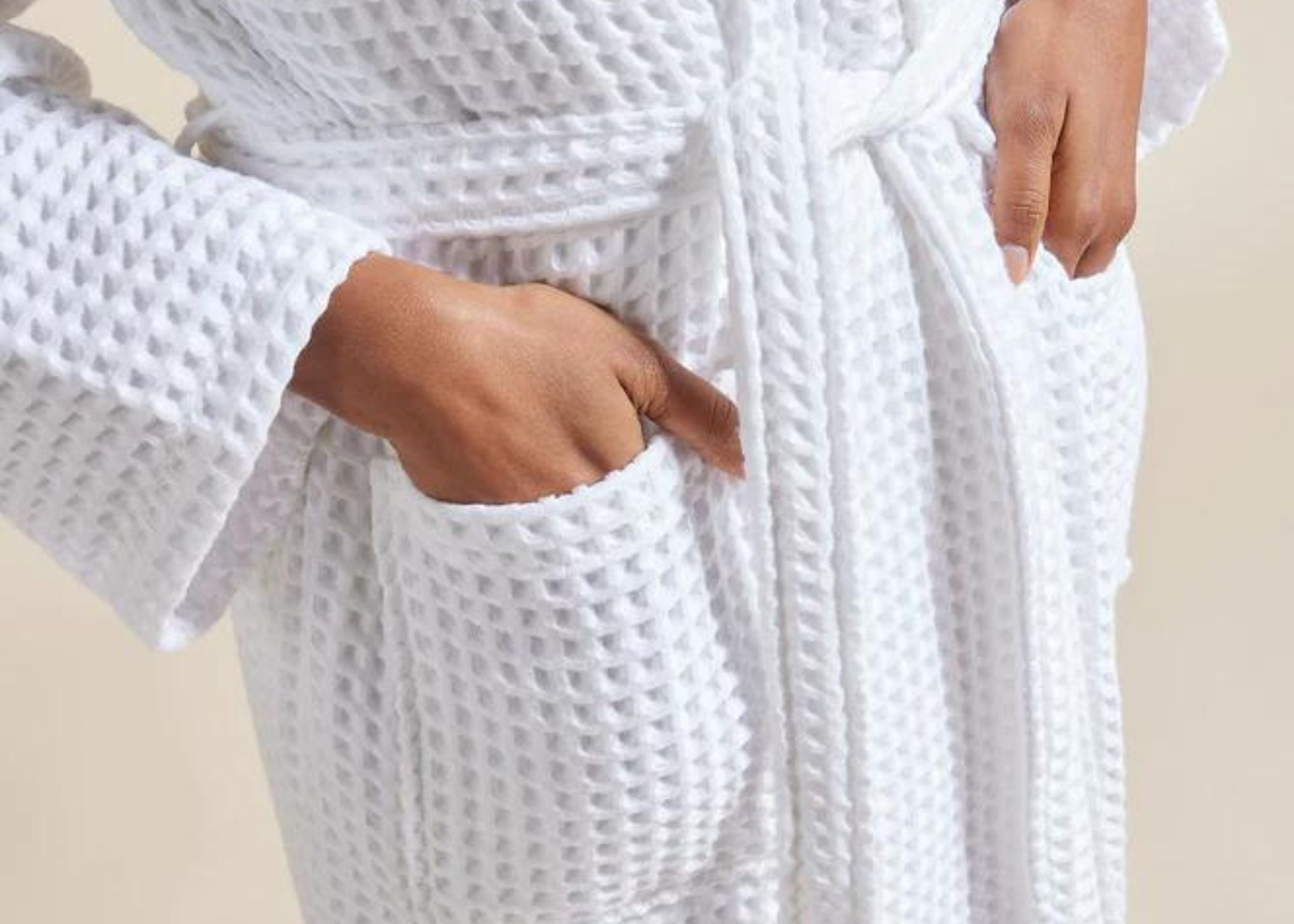 Christy "Waffle Robe" Bath Robe in White