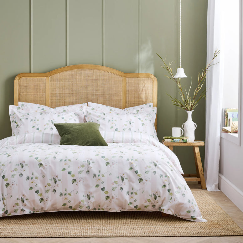 Snowdrops Comforter Set - Green