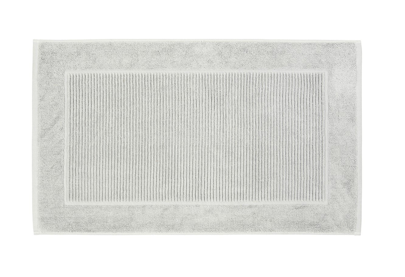 Christy "Supreme" Bath Towels & Mat Collection in Silver