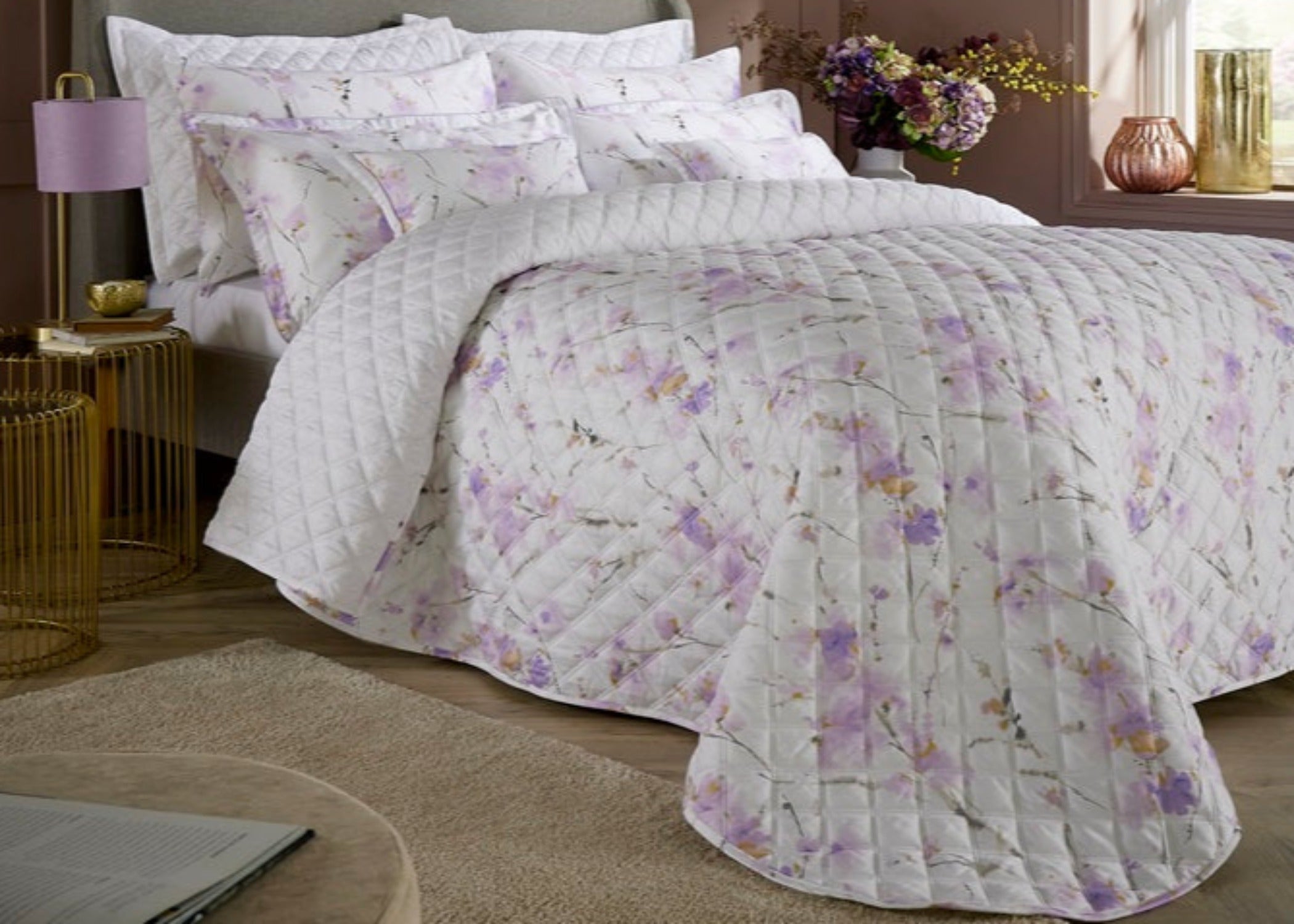 Christy "Mimosa" Bedspread Sets in Lilac