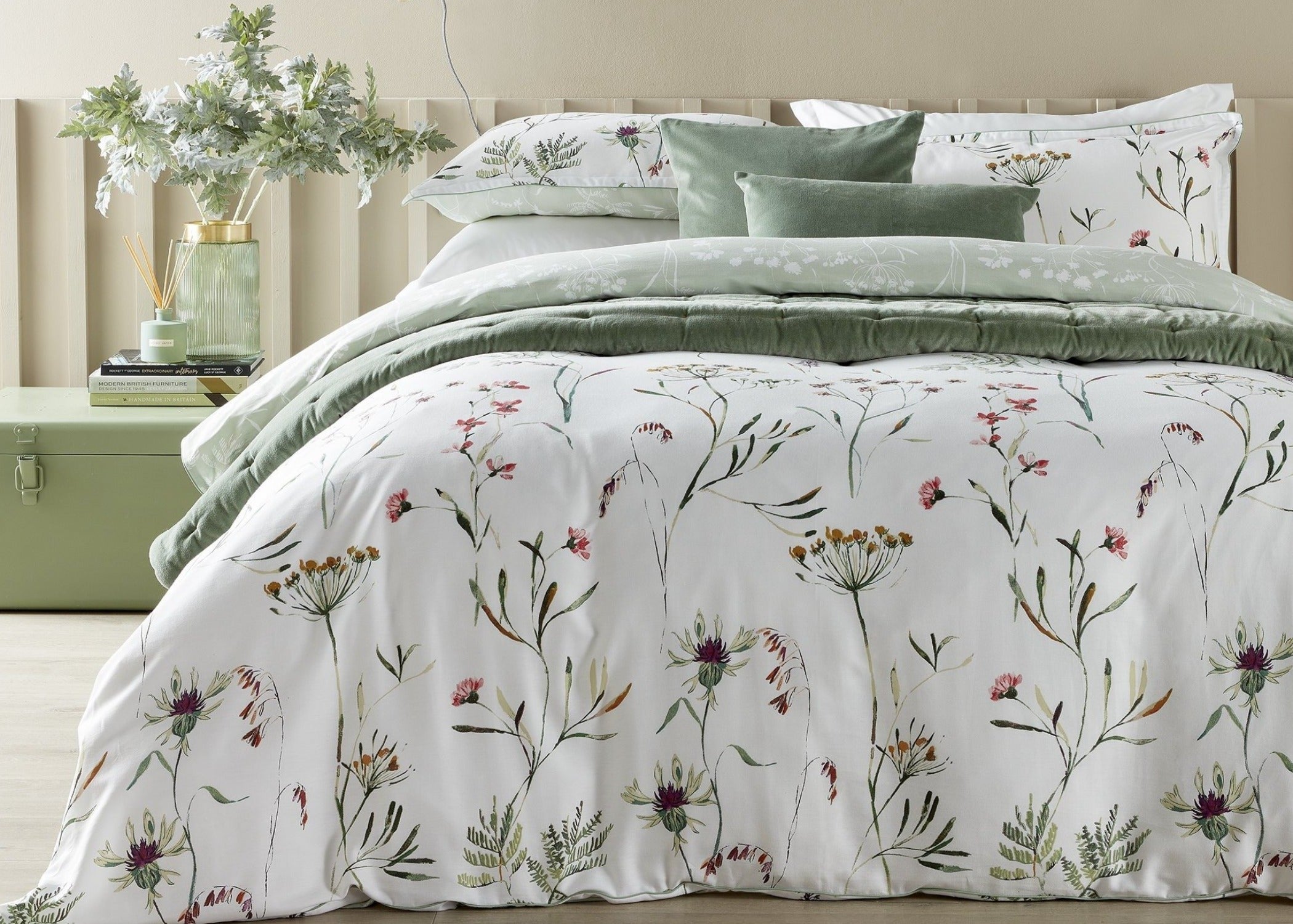 Christy "Perry" Duvet Cover Sets in Multi