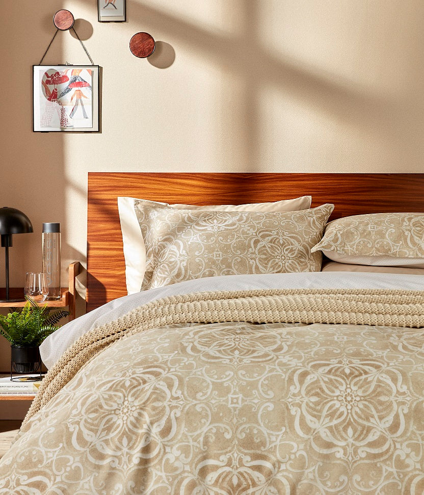 Christy "Sujata" Duvet Cover Sets in Gold