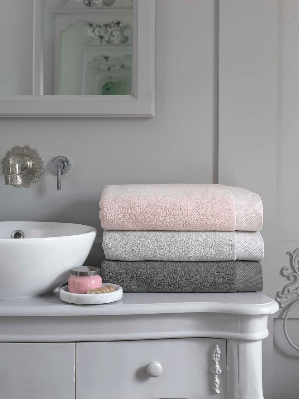 Christy "Luxe" Bath Towels in Pearl Pink